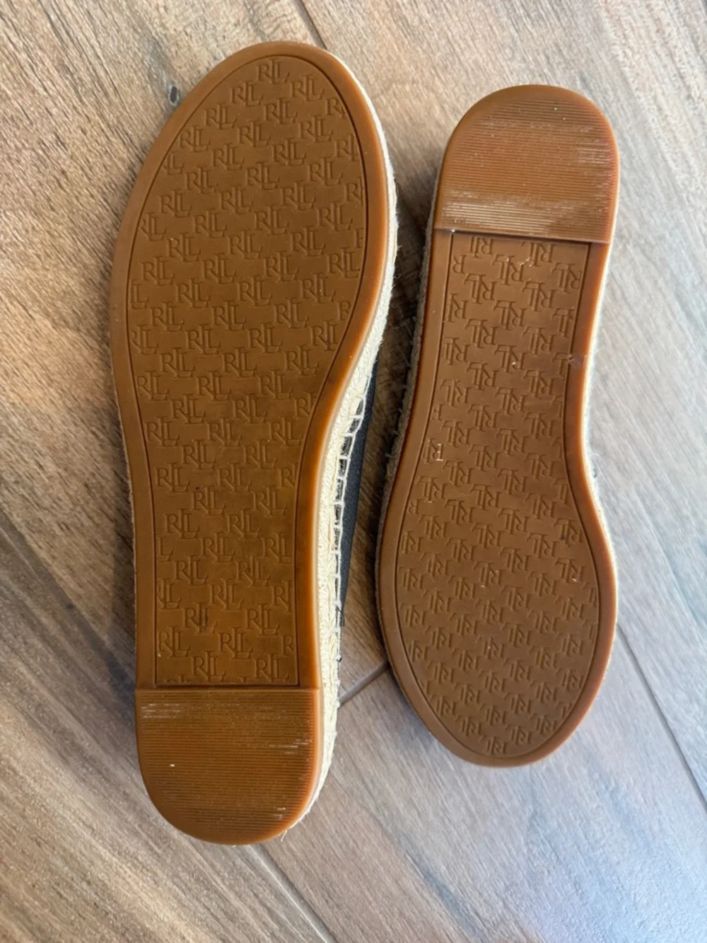 Ralph Lauren Black Leather Espadrille Slip-ons. Women’s size 9 - Picture 8 of 11